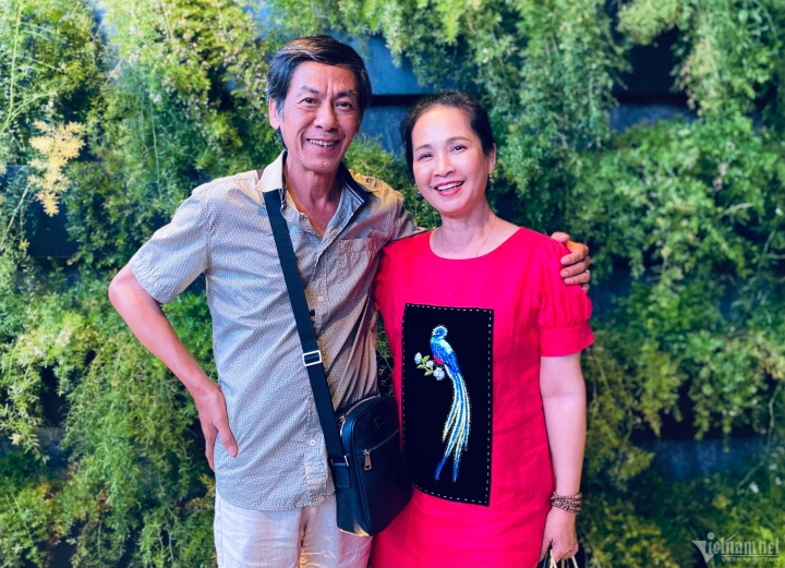 People's Artist Bui Bai Binh talks about his 42-year marriage with his actor classmate - 4