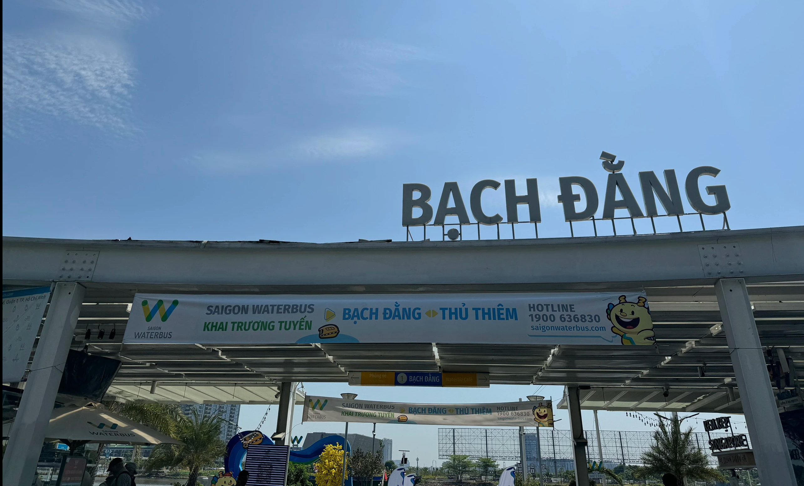 Điểm đón trả khách buýt đường sông ở TPHCM được đổi tên từ “Ga tàu thủy” thành “Bến tàu”- Ảnh 2.