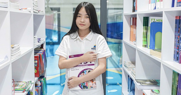 Nữ sinh lớp 6 gây bất ngờ khi xuất bản tiểu thuyết bằng tiếng Anh trên toàn cầu