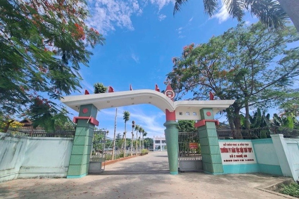Nữ sinh dân tộc Thái đỗ thủ khoa khối C toàn quốc, mơ làm giáo viên - 4