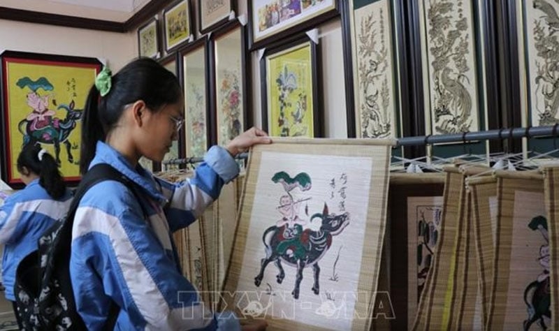 Diverse Vietnam: Dong Ho folk paintings - unique cultural heritage of the nation