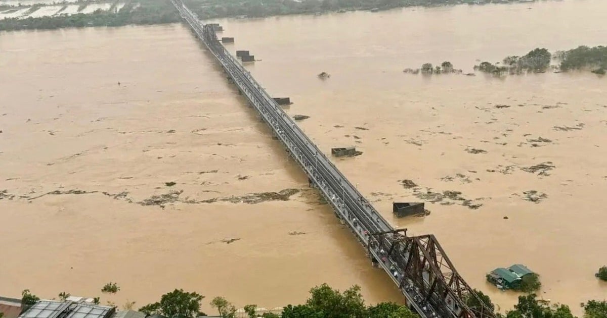 Wann erreicht die Flut am Roten Fluss in Hanoi ihren Höhepunkt?