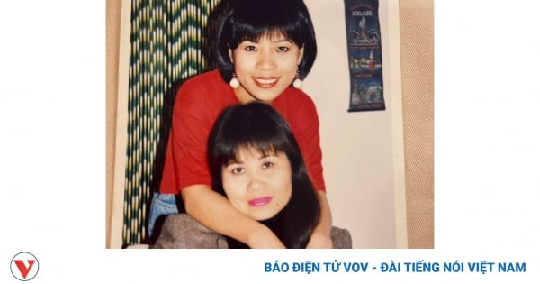 Treffen Sie die verstorbene, verdienstvolle Künstlerin Thuy Lan in „Time Stream“