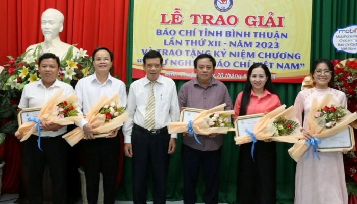 16 excellent works were awarded at the 12th Binh Thuan Provincial Press Awards Ceremony