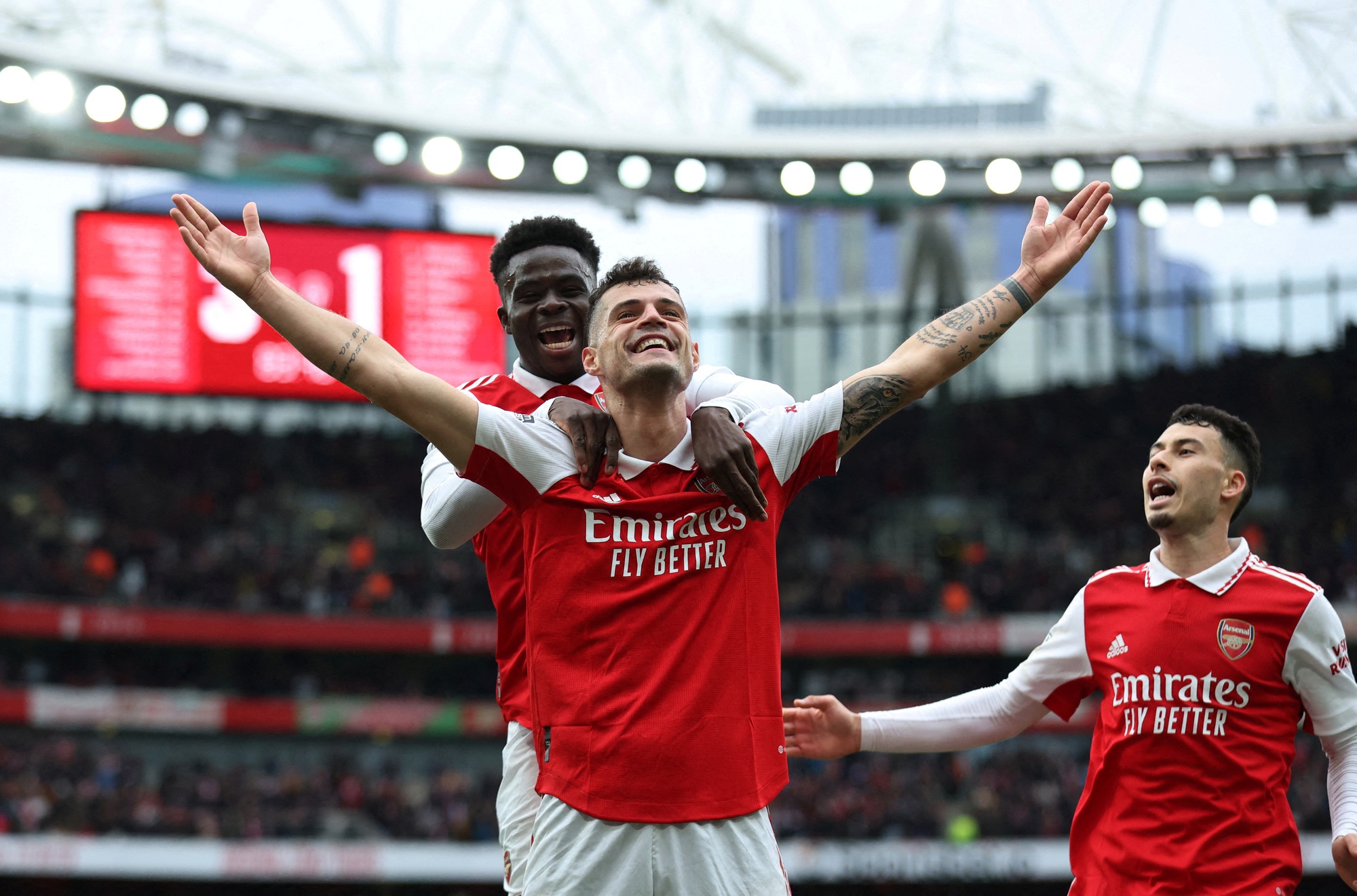 Đè bẹp Leeds United, Arsenal vững ngôi đầu Ngoại hạng Anh - Ảnh 5.