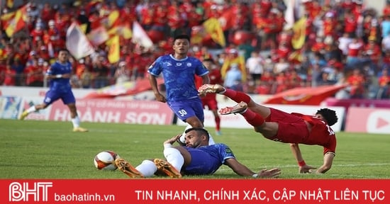 Hồng Lĩnh Hà Tĩnh chia điểm trên sân nhà