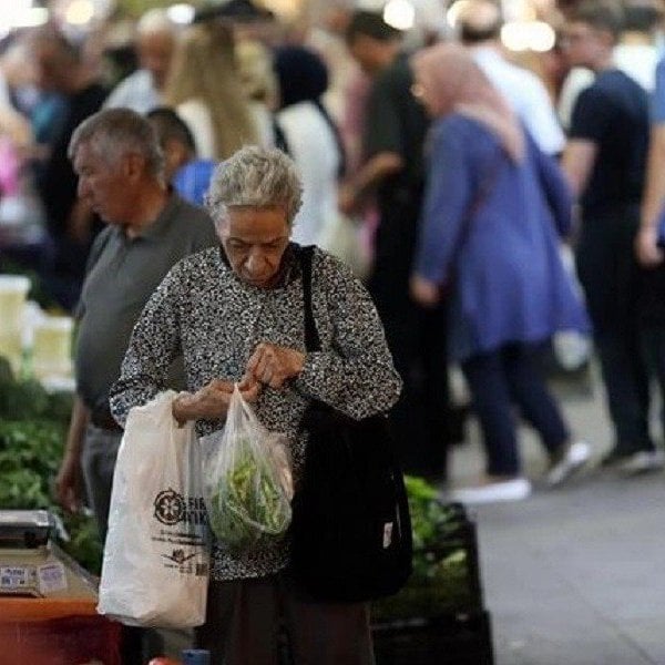 Kinh tế toàn cầu sẽ tăng trưởng chậm trong năm thứ ba liên tiếp