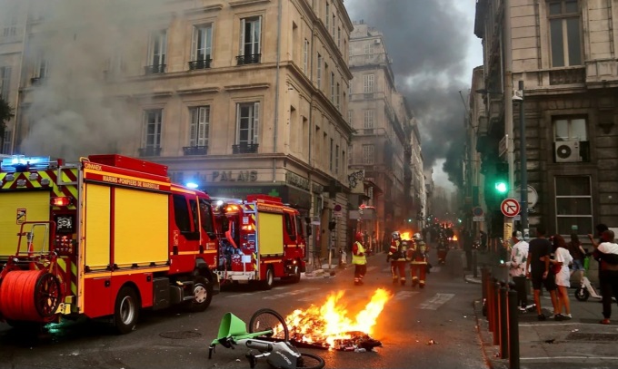 Thành phố Marseille ở miền nam nước Pháp cũng hứng chịu làn sóng bạo lực đang lan rộng. Ảnh: CNN.