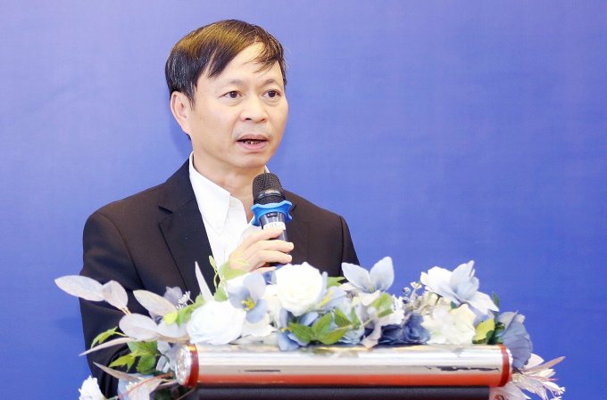 El viceministro Hoang Minh habló en la ceremonia de lanzamiento del proyecto para desarrollar el índice de innovación industrial de Vietnam. Foto: T Nguyen