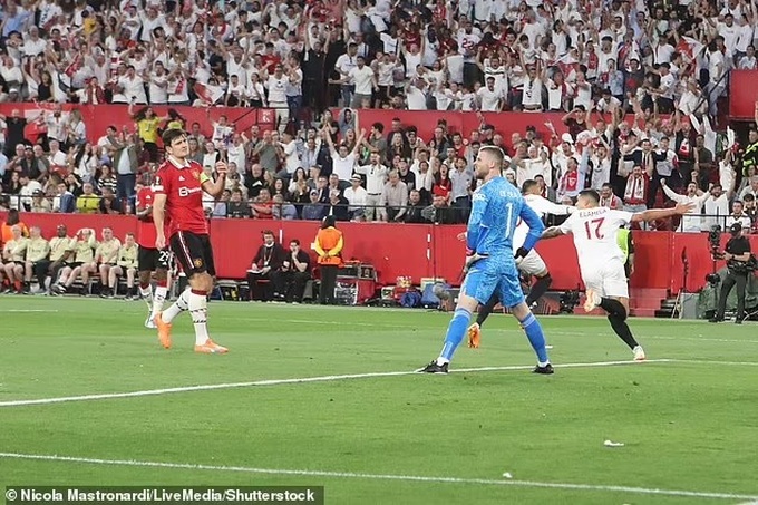 Mắc sai lầm ngớ ngẩn, Harry Maguire và De Gea bị chỉ trích thậm tệ - 2