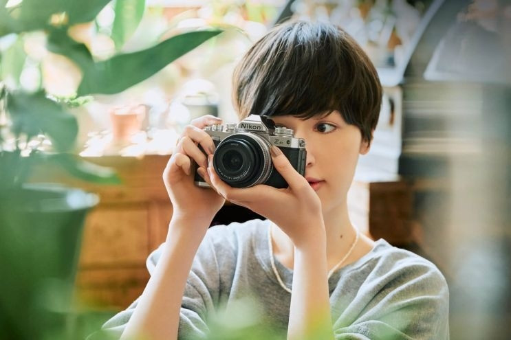 Nikon, Sony и Canon применяют новые технологии для борьбы с дипфейком