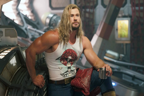 Chris Hemsworth hạn chế diễn xuất vì lý do sức khỏe