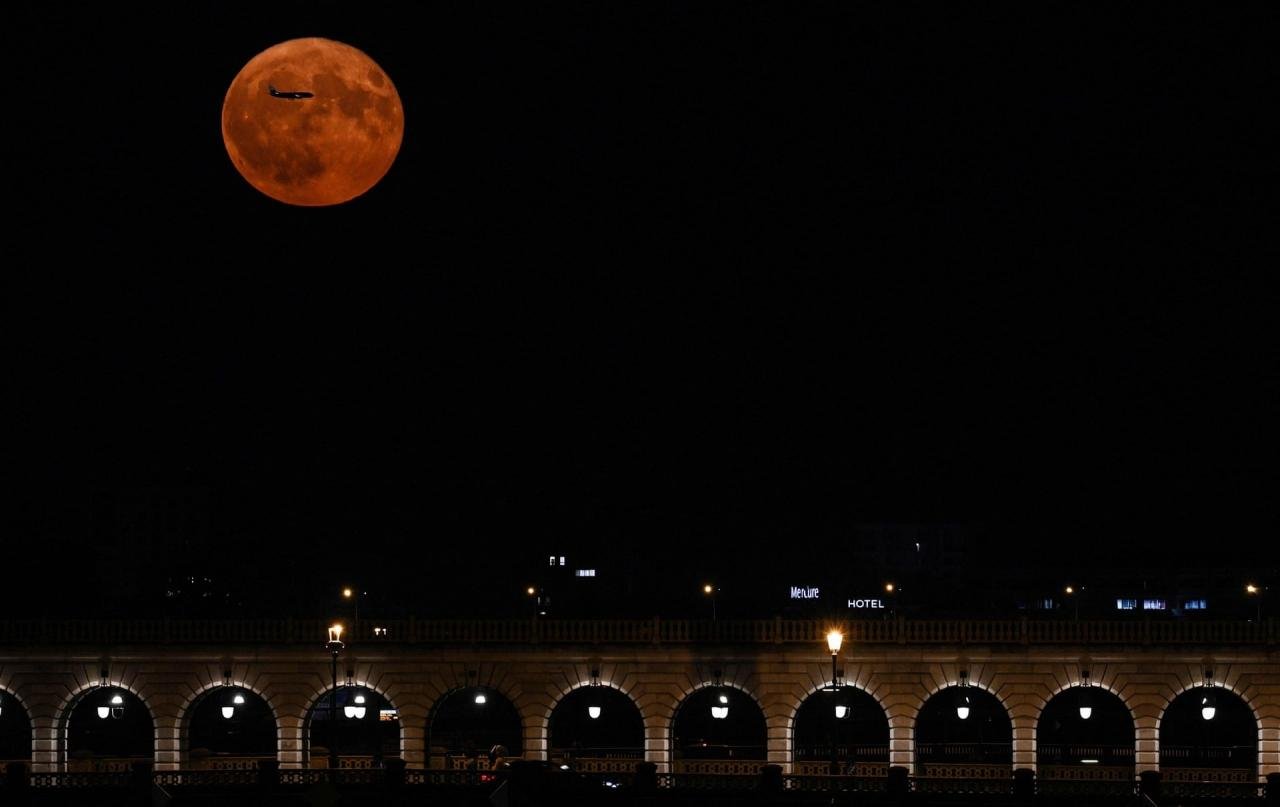 [Photo] Admirez la première super lune de 2023 photo 4