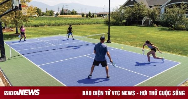 Wie lang und breit ist ein Pickleball-Platz nach internationalem Standard?