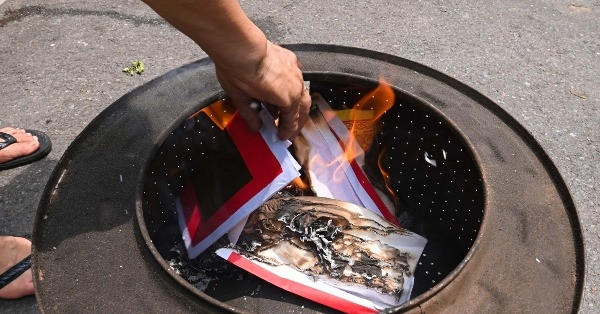 The hidden danger of fire and explosion from the habit of burning votive paper indiscriminately