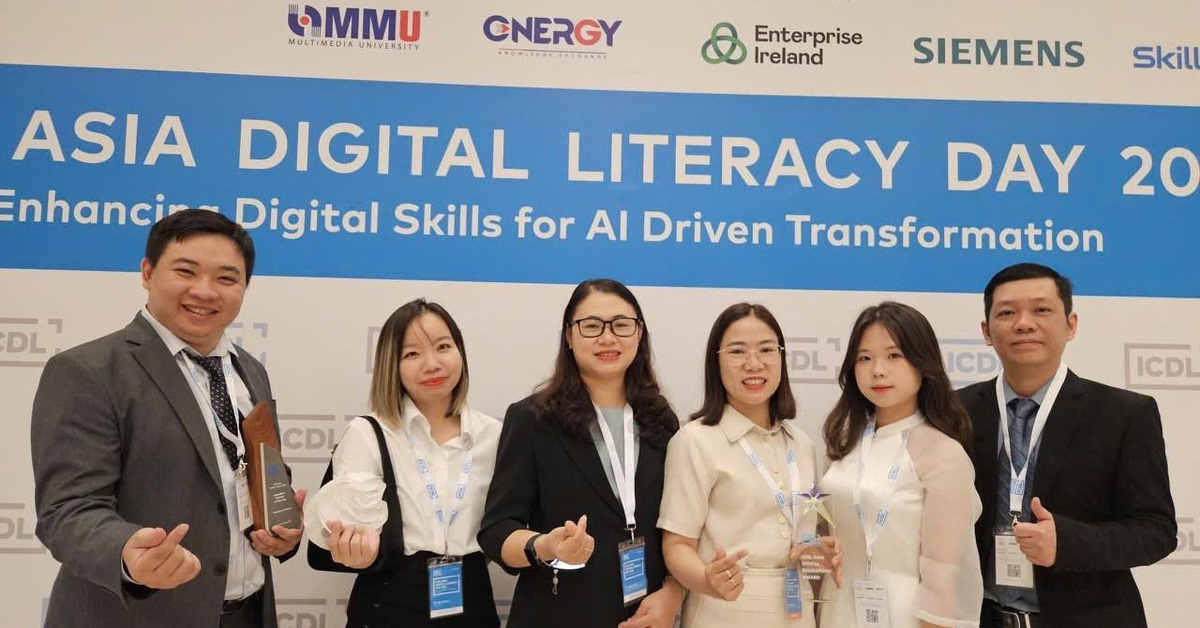 EMG Education nhận giải ICDL Premier Partner