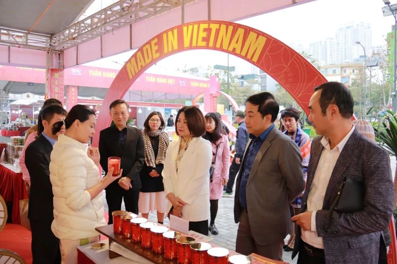 Hà Nội khai mạc Tuần hàng Việt "Made in Vietnam 2024" ảnh 1