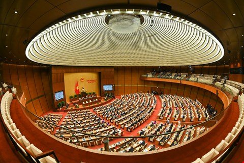 Poner en práctica de manera proactiva y rápida las leyes y resoluciones de la Asamblea Nacional