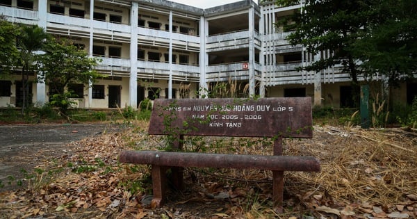 3-storey school in disrepair, abandoned for 15 years in District 6