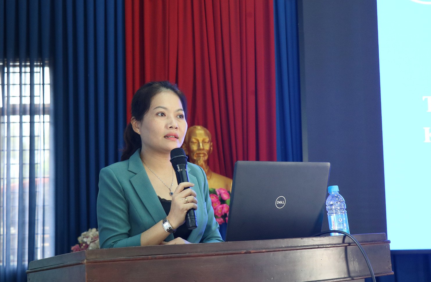 Lịch công bố điểm chuẩn lớp 10 năm 2024-2025 Bình Dương sớm hơn 2 ngày so với kế hoạch- Ảnh 1.
