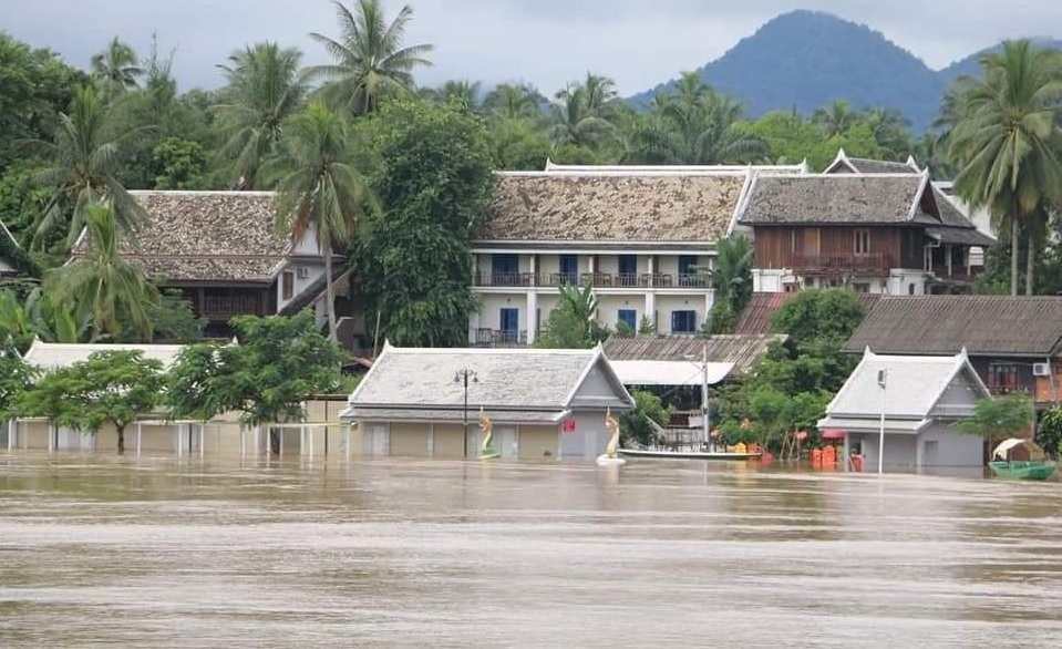 También se están produciendo graves deslizamientos y corrimientos de tierra en Laos y Tailandia (imagen 3).