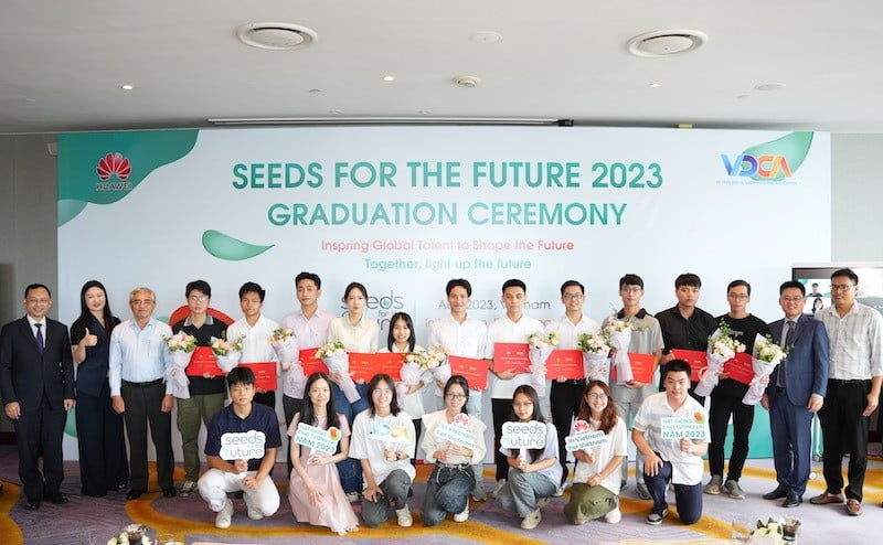 « Seeds for the Future 2023 » trouve 4 étudiants exceptionnels