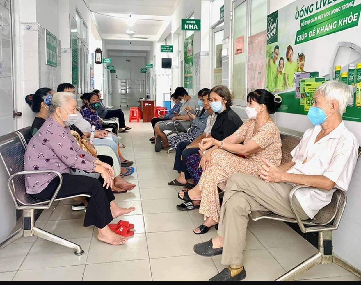 El Departamento de Salud de la ciudad de Ho Chi Minh implementa un tratamiento sin medicamentos para la depresión imagen 1