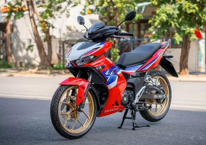 Giá xe Honda Winner X bản thể thao mới nhất ngày 10/7/2024: Winner X 2024 nổi bật với thiết kế mạnh mẽ