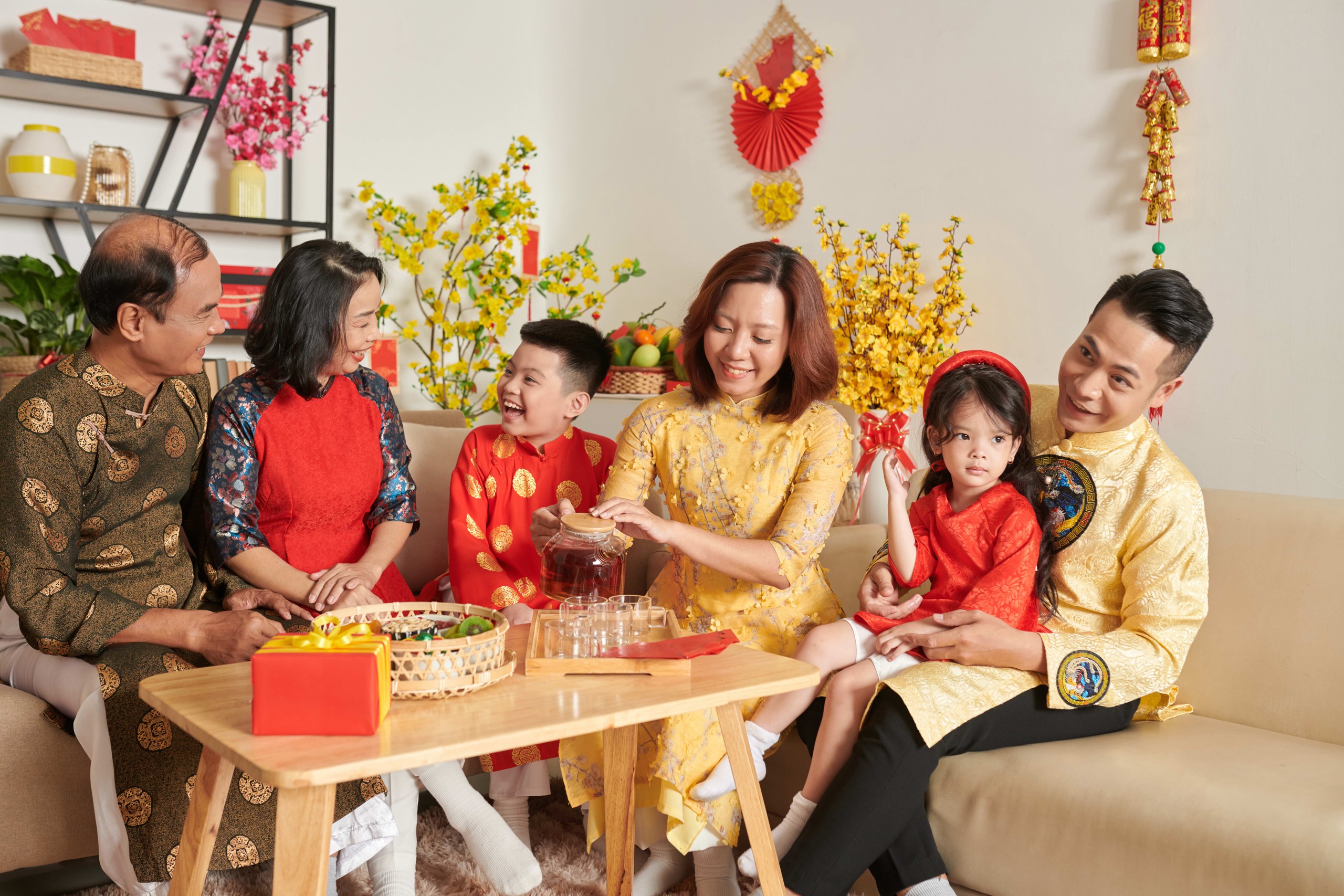 Gói văn hóa trong quà tết- Ảnh 1.
