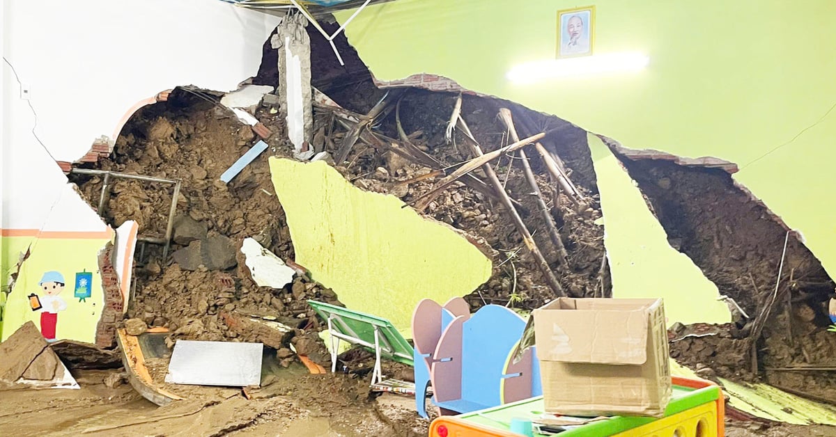 Un glissement de terrain effondre le mur d'une école récemment inaugurée à Nam Tra My