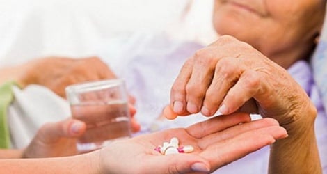 Warning of the risk of drug allergies in the elderly with many underlying diseases