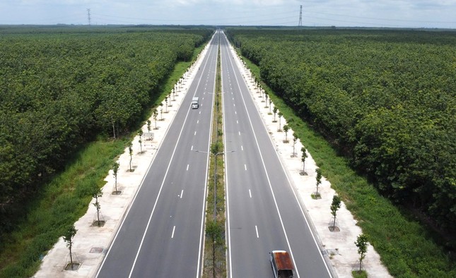 Opening of 2 traffic projects worth 4,300 billion in Binh Duong photo 6