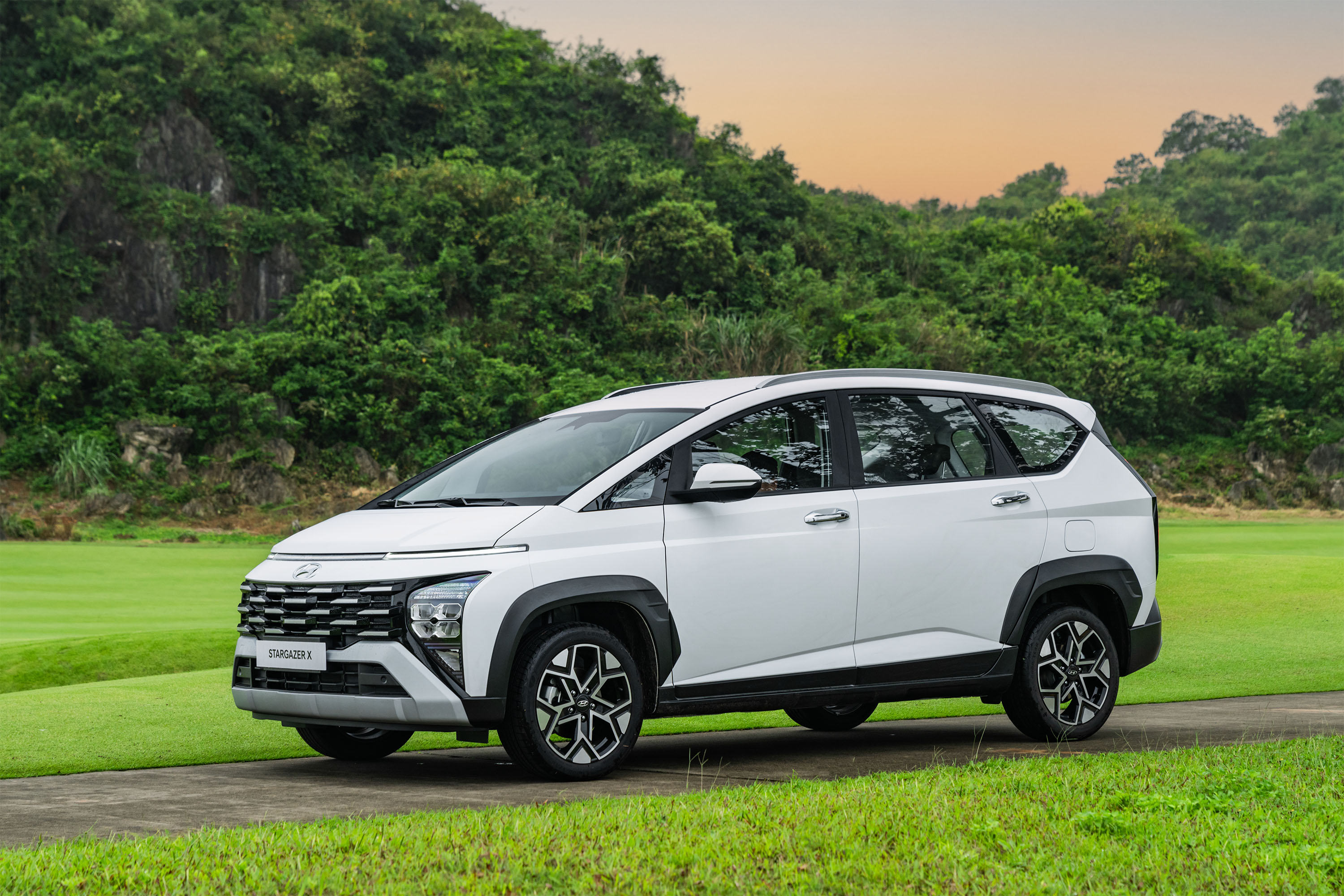 Hyundai Stargazer X lancé sur le marché vietnamien, prix à partir de 489 millions de VND