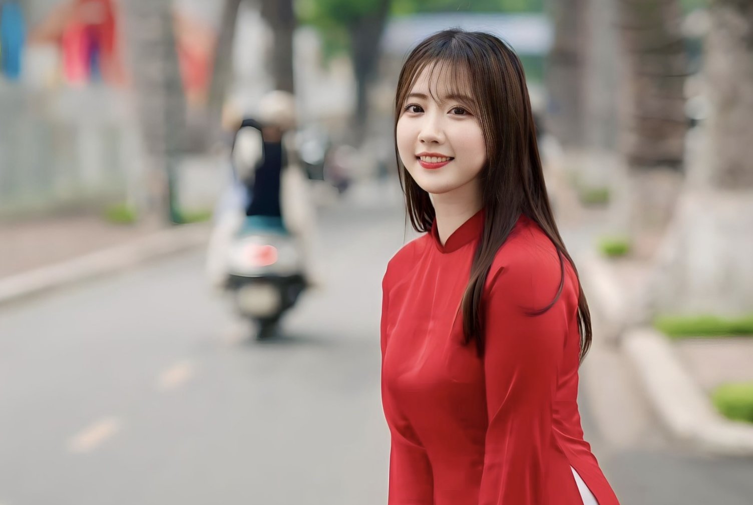 Beautiful Hanoi female lecturer invited to be speaker at Japanese university