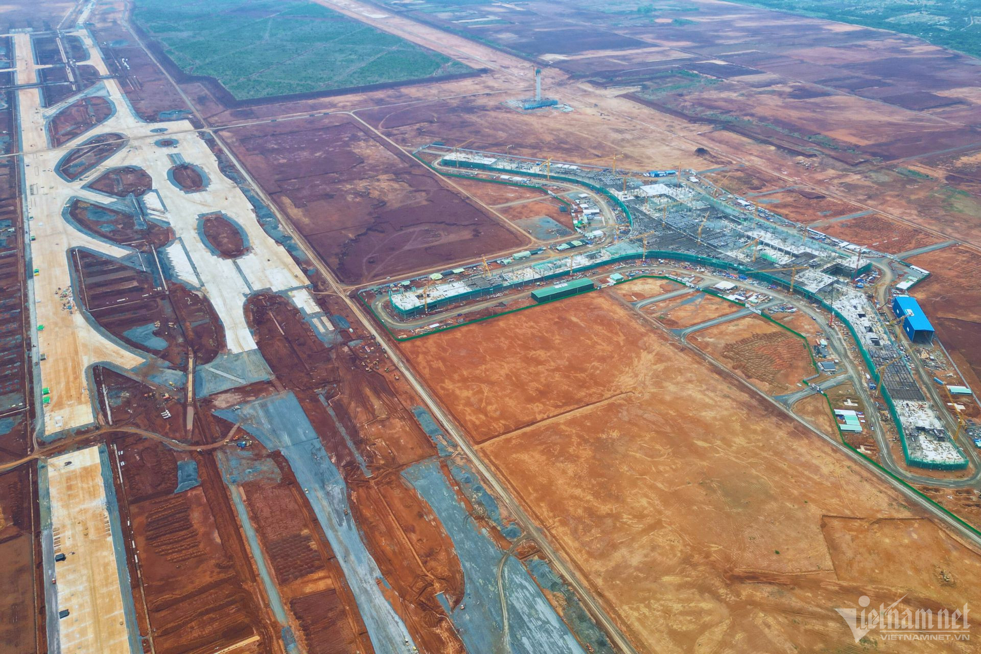 Aeropuerto W-long thanh5.jpg