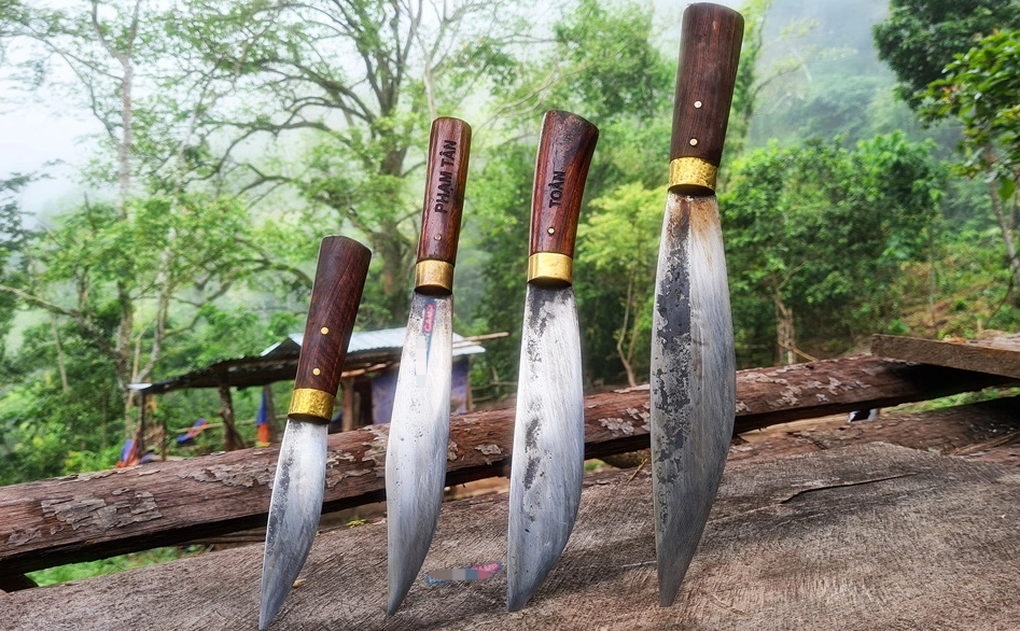 Tranh luận về quy định dao có tính sát thương cao vào nhóm vũ khí thô sơ - 1