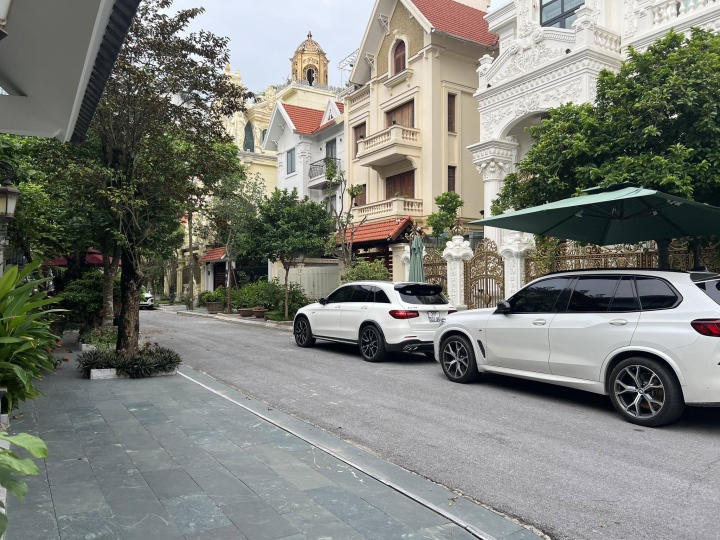 Scene of the kidnapping of a 7-year-old boy in Long Bien district (Hanoi).