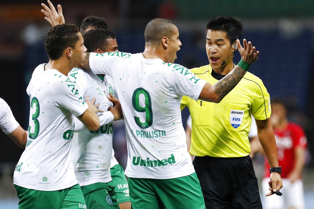 Trọng tài cầm còi ở V-League điều khiển trận tuyển Việt Nam gặp Nhật Bản - 1