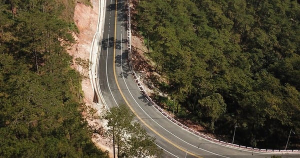 Prenn Pass wird für den Verkehr freigegeben und das „majestätische“ Drachenmaskottchen in Binh Dinh