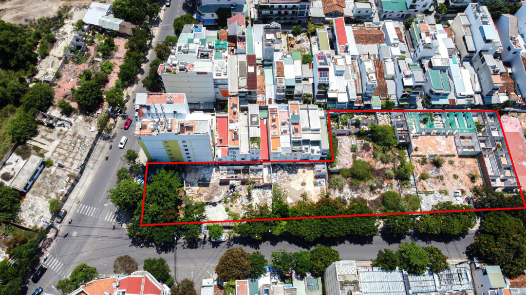 Das Grundstück in der Nguyen Tri Phuong 310 wurde vom Volkskomitee der Stadt genehmigt. Nha Trang schlug vor, es für den Bau einer Schule zu behalten.  