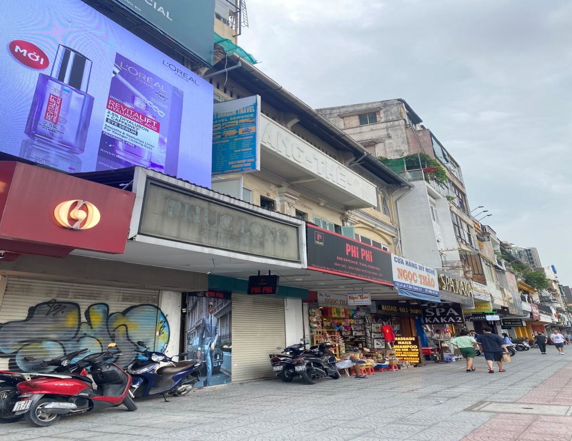 Mặt bằng cho thuê ở trung tâm TP HCM ế ẩm kéo dài, giá vẫn cao chót vót - Ảnh 1.