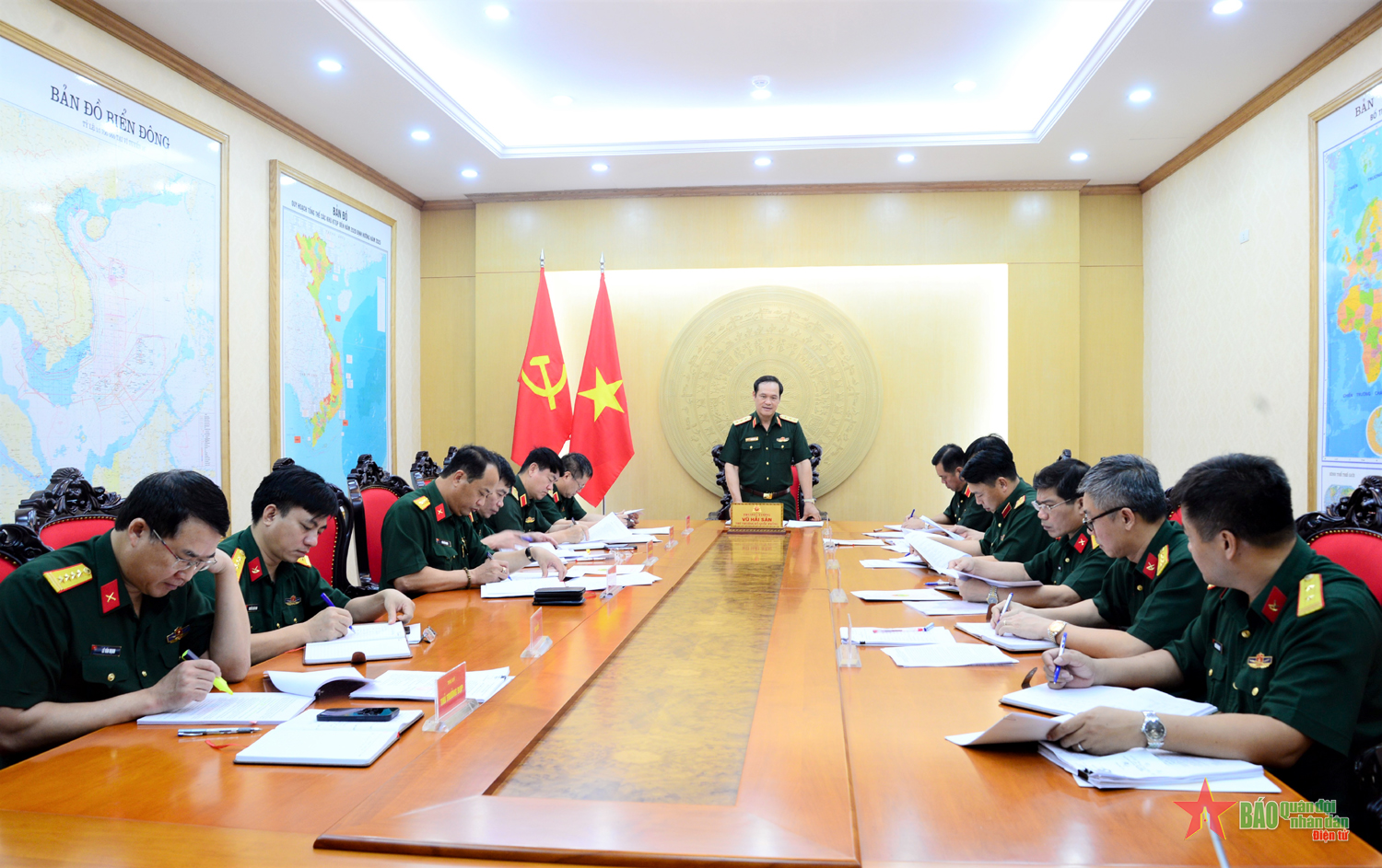 Senior Lieutenant General Vu Hai San: Speed ​​up the progress of transferring old barracks land of units to local management