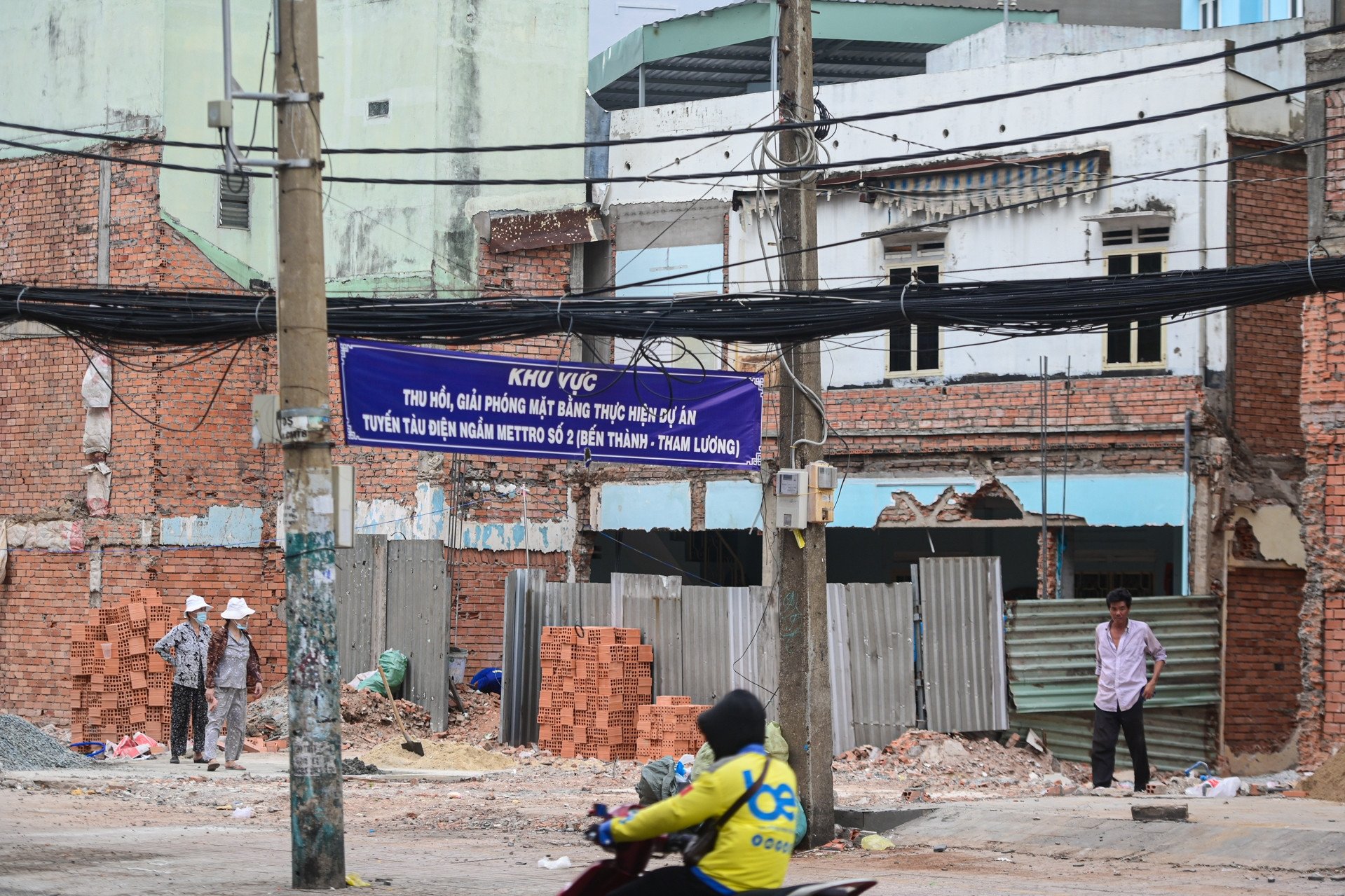 Einwohner von Ho-Chi-Minh-Stadt schließen Landübergabe ab und warten auf den Start der U-Bahnlinie 2