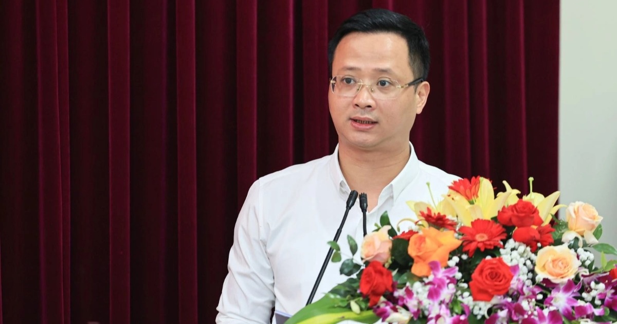 Mr. Uong Viet Dung is the Director of the Civil Aviation Authority of Vietnam.