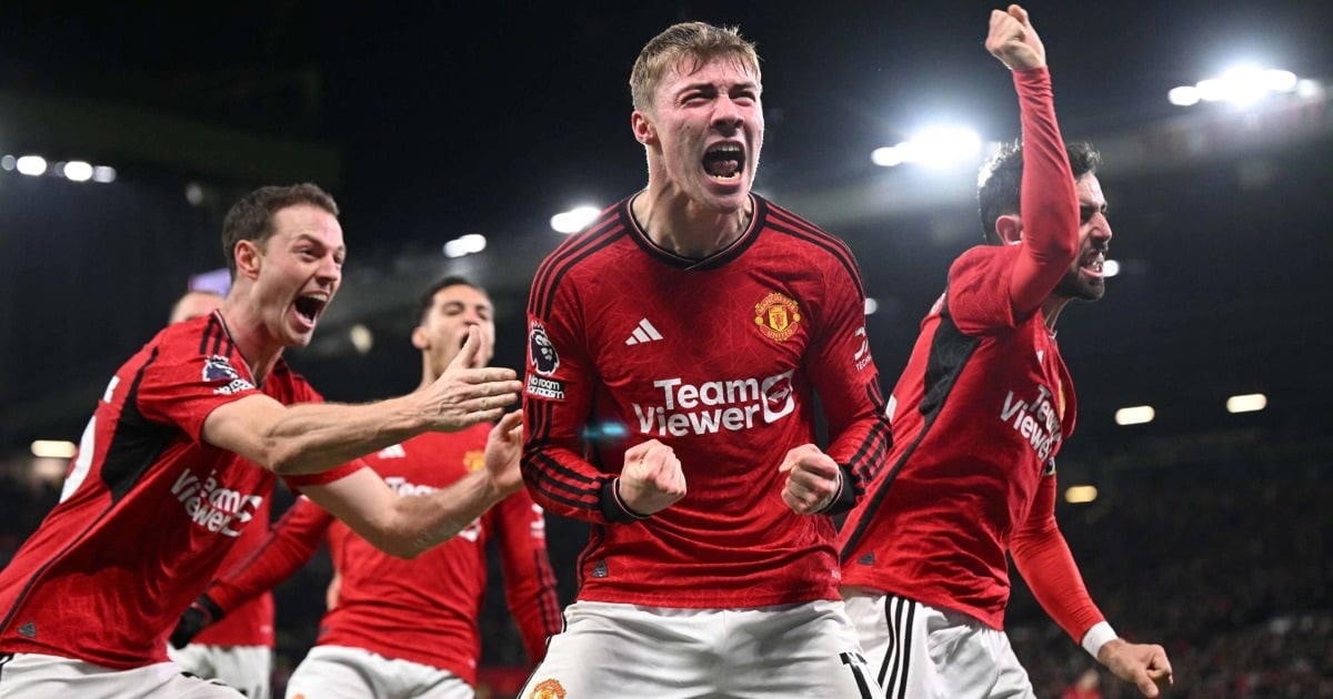 HLV Ten Hag báo tin vui cho Man Utd trước trận đại chiến với Liverpool