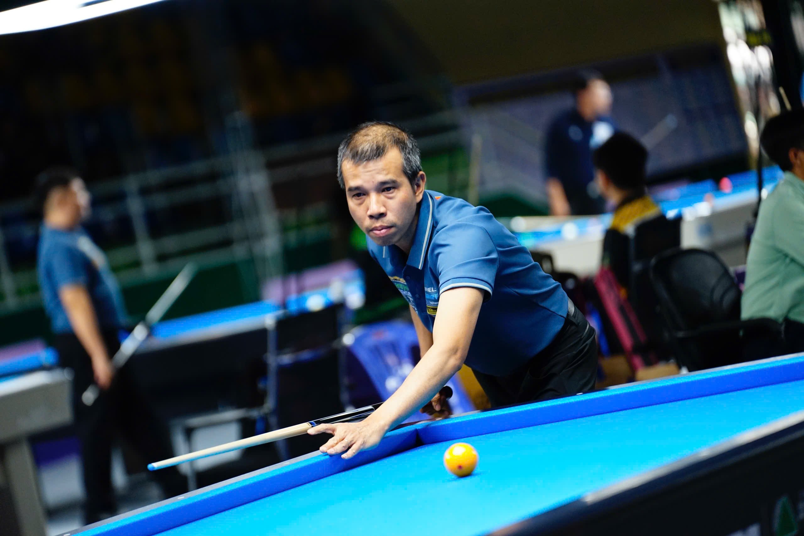 Billiards: Trần Quyết Chiến nhập cuộc bùng nổ, thắng thuyết phục á quân thế giới- Ảnh 1.