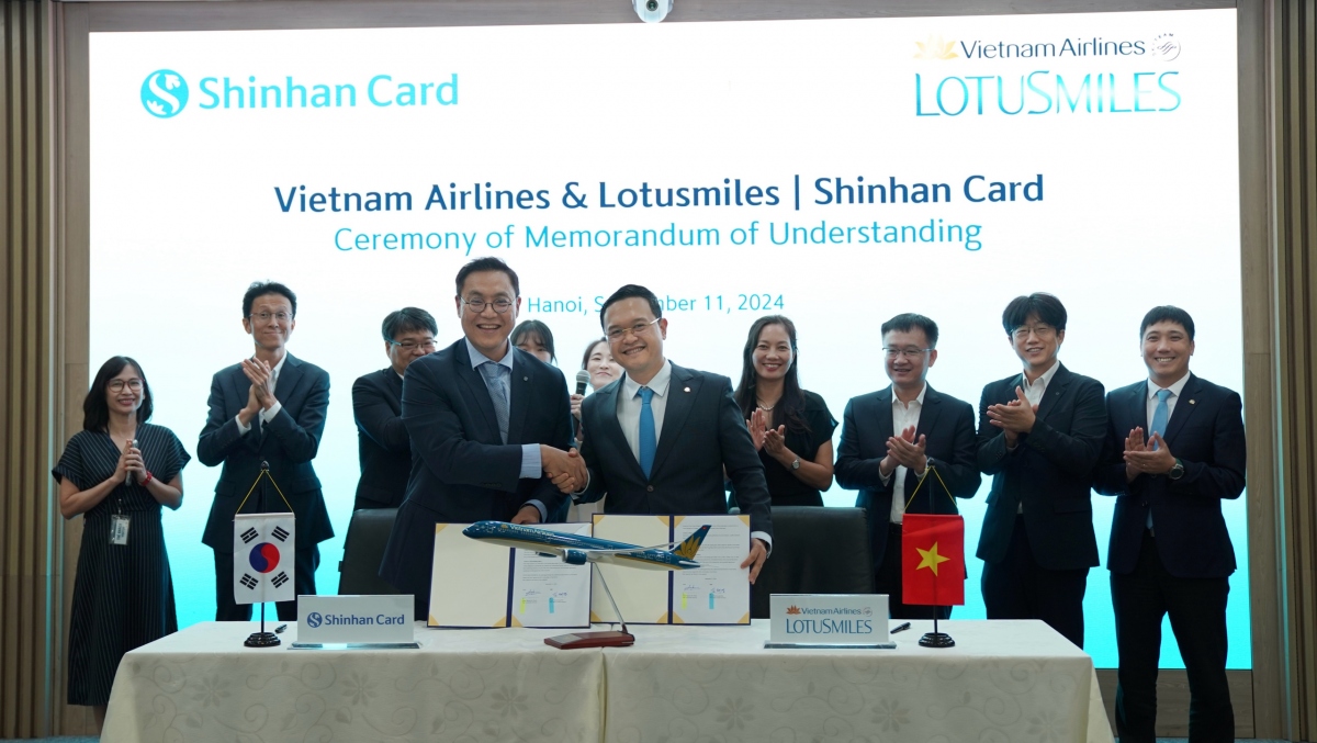 ベトナム航空、新韓カードと提携し共同ブランドカードを発行 画像1 vietnam airlines bat tay shinhan card phat hanh the dong thuong hieu hinh anh 1