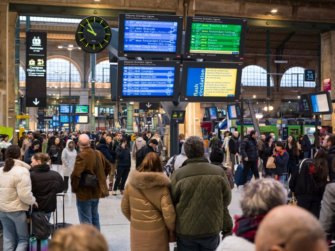 Ga Gare du Nord ở thủ đô Paris, Pháp, ngày 16/2. Ảnh: AFP