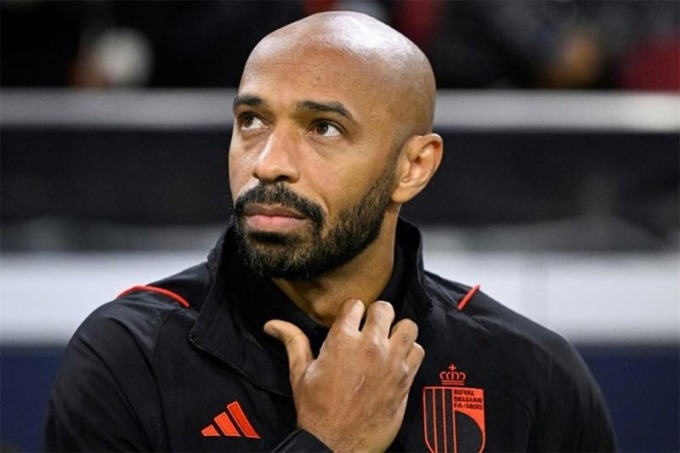 Thierry Henry thời còn làm trợ lý HLV đội tuyển Bỉ. Ảnh: AFP