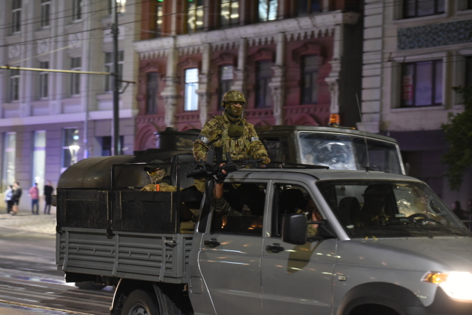 Wagner soldiers withdraw from the city of Rostov-on-Don, Rostov province, on the night of June 24. Photo: AFP